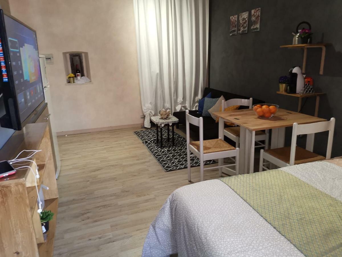 Ferienwohnung Chafbius Downtown Cagliari Exterior foto